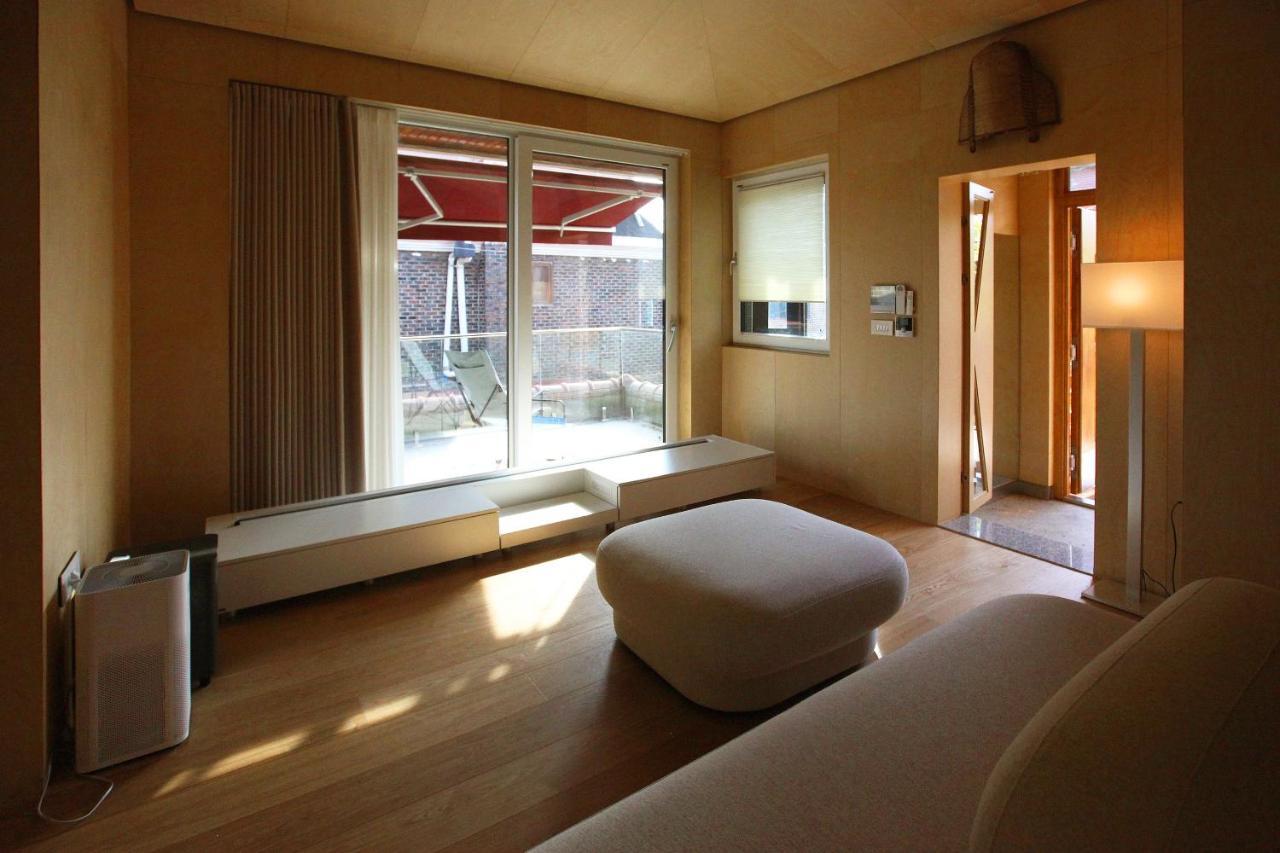 Entire Apartment Or Single Rooms In Homegarden Park Near Camp Humprehys Pyeongtaek Esterno foto